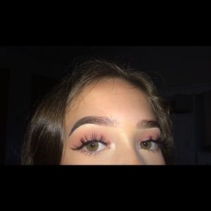 Meet your Posher, Ella